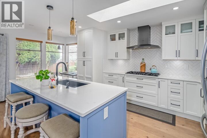 Property Photo:  22987 123B Avenue  BC V2X 0C4 