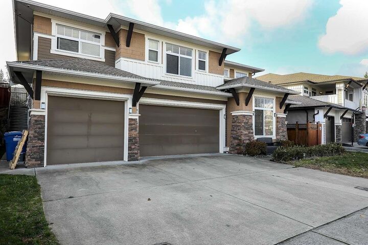 Property Photo:  2779 Bristol Drive  BC V2S 8N6 