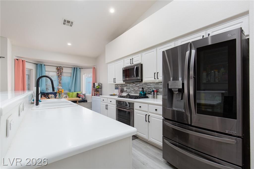 Property Photo: 1110 Winter Storm Drive NV 89052