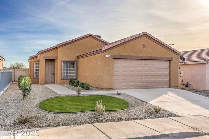 Property Photo: 2724 Gazing Stars Street NV 89030