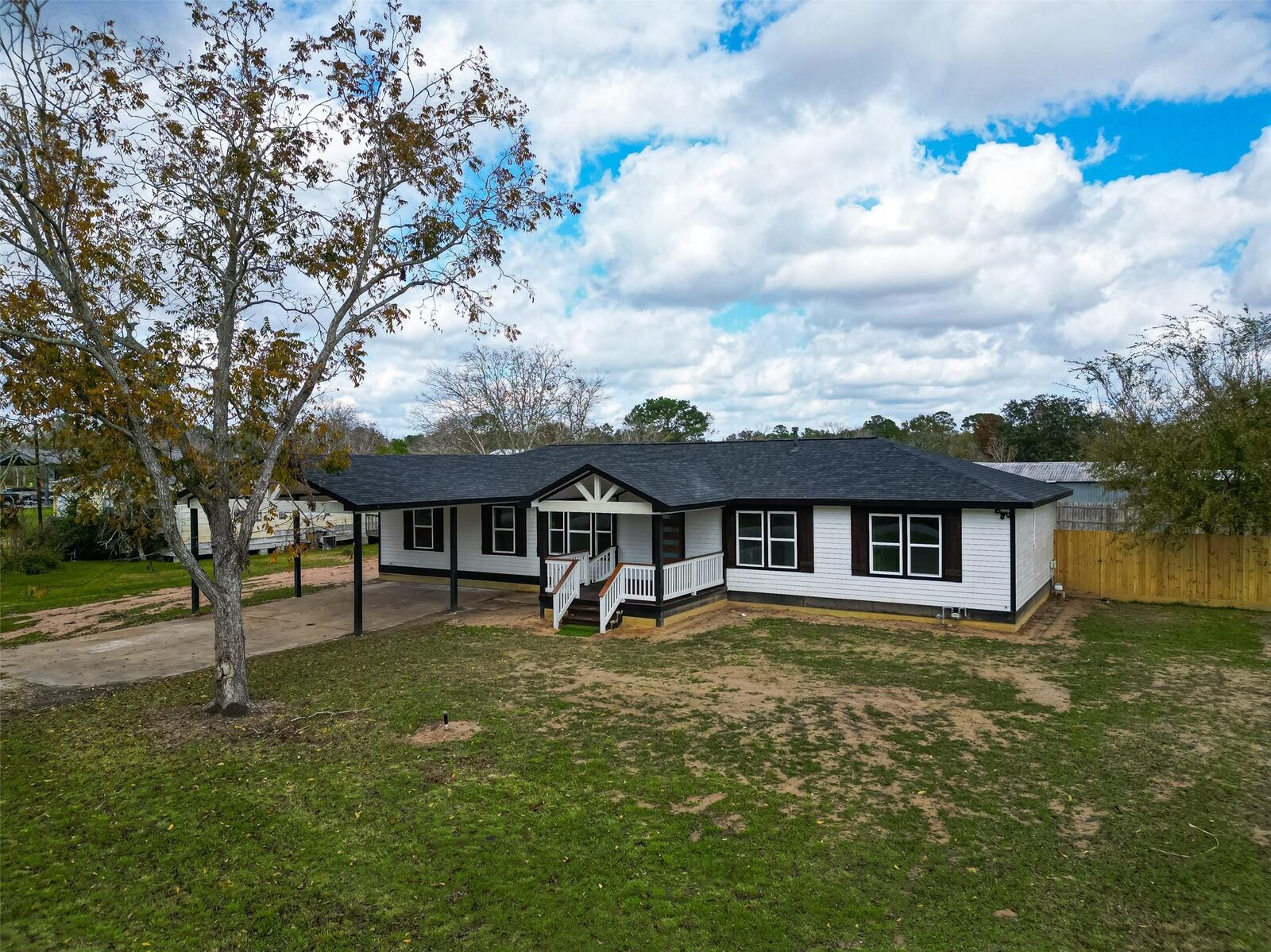 Property Photo: 2311 8th Street TX 77577