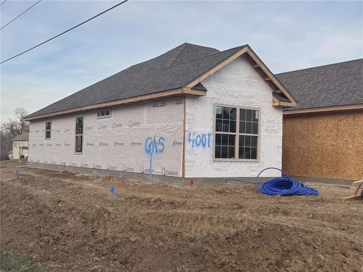 Property Photo:  4001 Stacey Way Court  MO 64505 