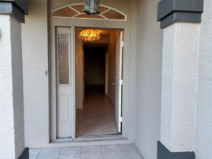 Property Photo: 2405 Appaloosa Circle FL 34240