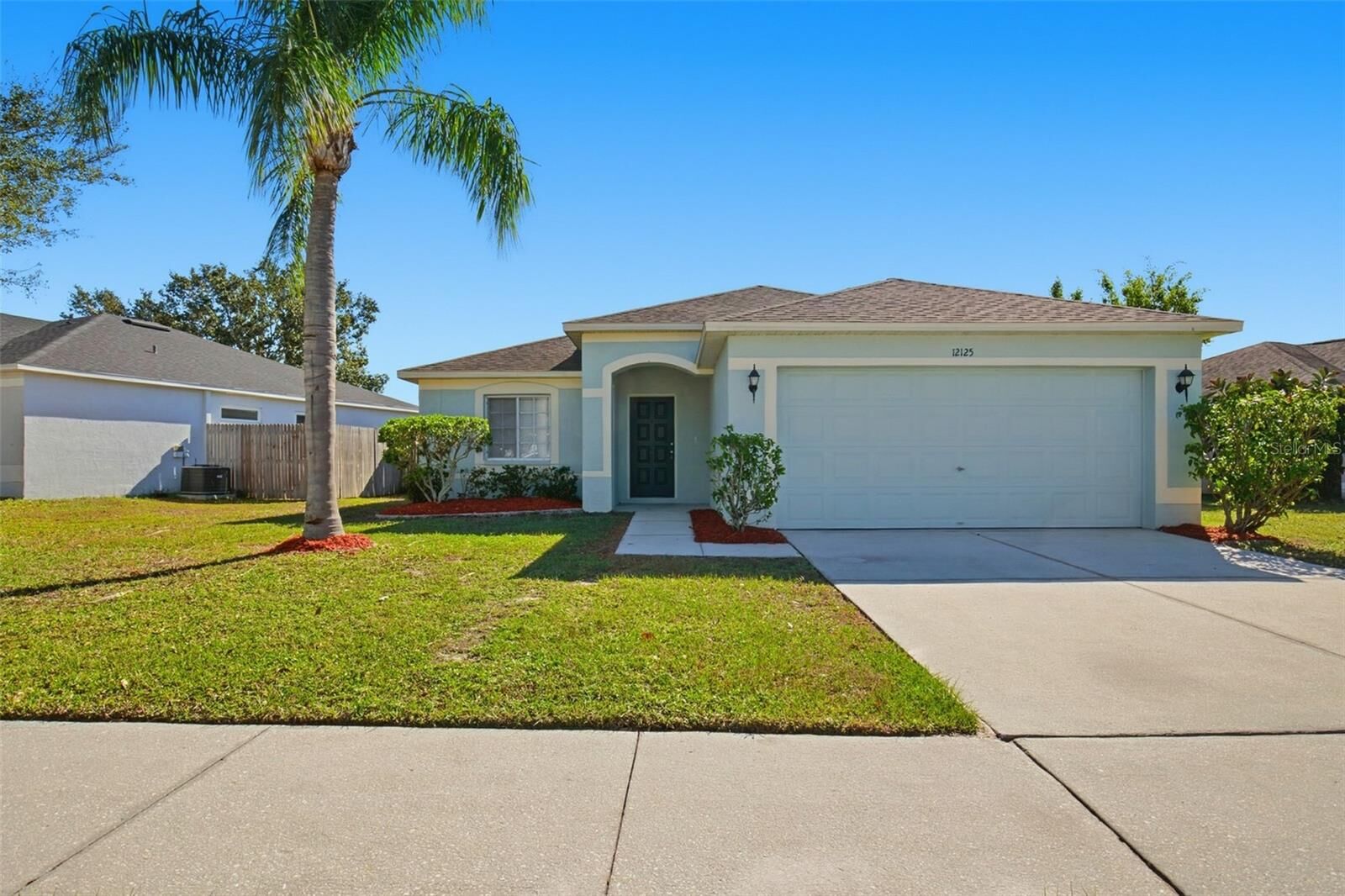 Property Photo:  12125 Buffington Lane  FL 33579 
