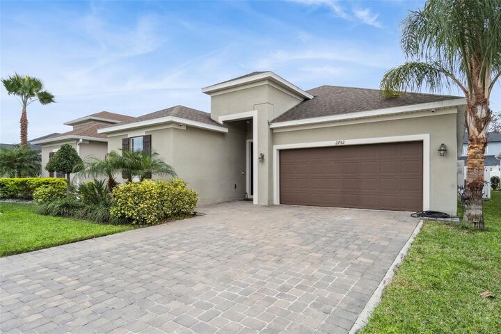 Property Photo:  2752 Purple Orchid Street  FL 32824 