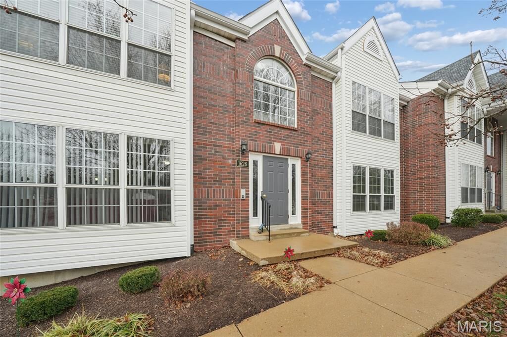 Property Photo:  1626 Forest Springs Lane C  MO 63021 