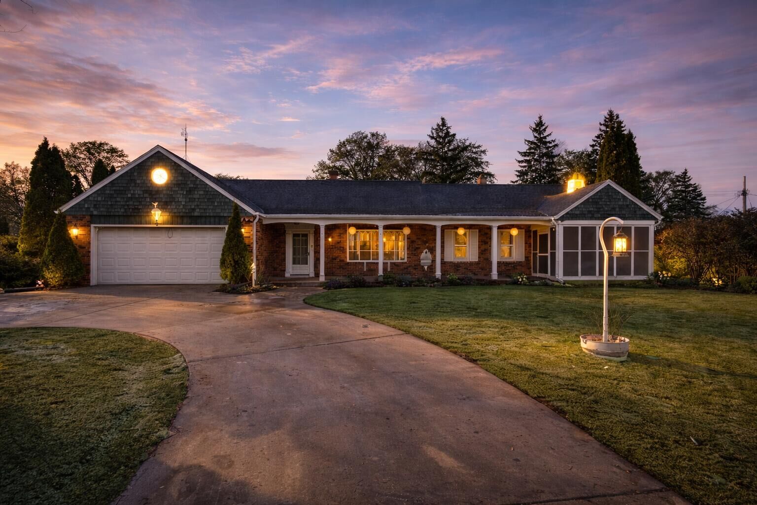 Property Photo:  7245 N Seneca Ave  WI 53217 