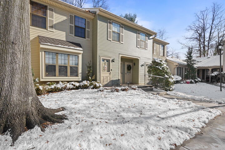 Property Photo:  283 Gloucester Court  NJ 07747 