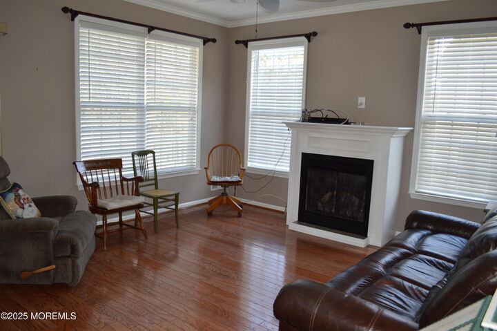 Property Photo:  10 Fenwick Lane  NJ 08005 