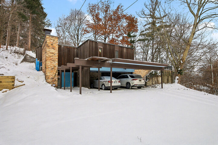 Property Photo:  1443 Mount Mercy Drive NW  MI 49504 