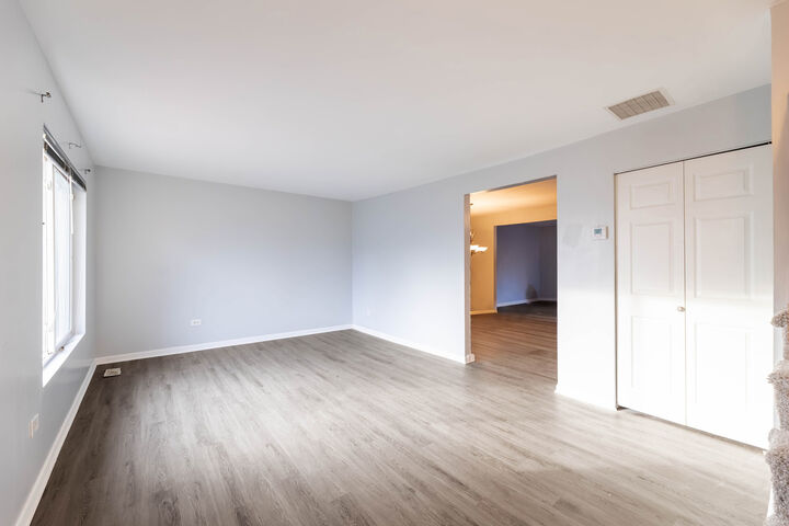 Property Photo:  1044 Samson Drive  IL 60484 