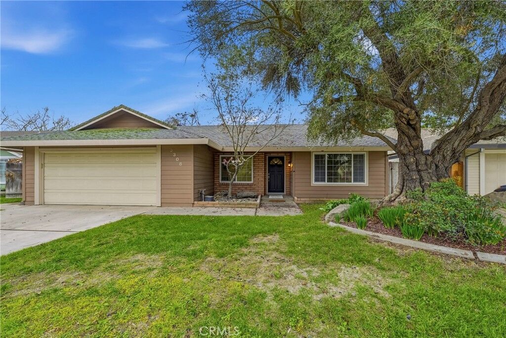 Property Photo:  3308 Shamrock  CA 95340 