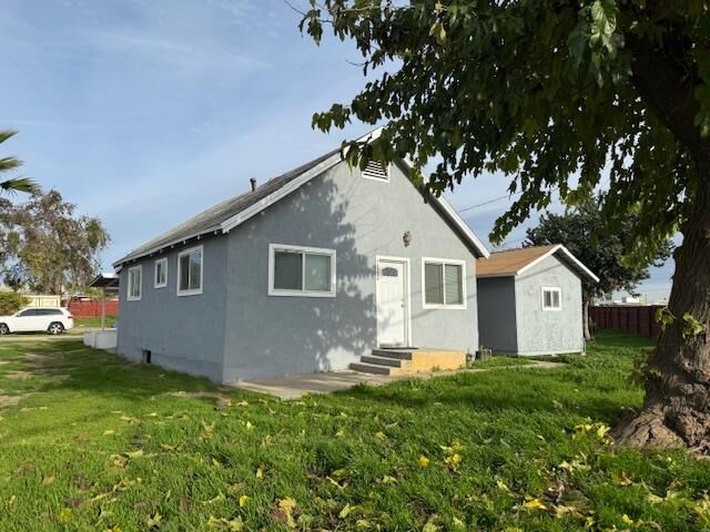 Property Photo:  16286 Letteau Avenue  CA 95315 