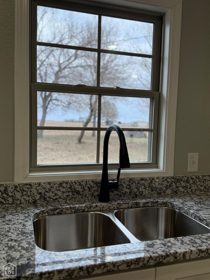 Property Photo:  804 Winchester  AR 72438 