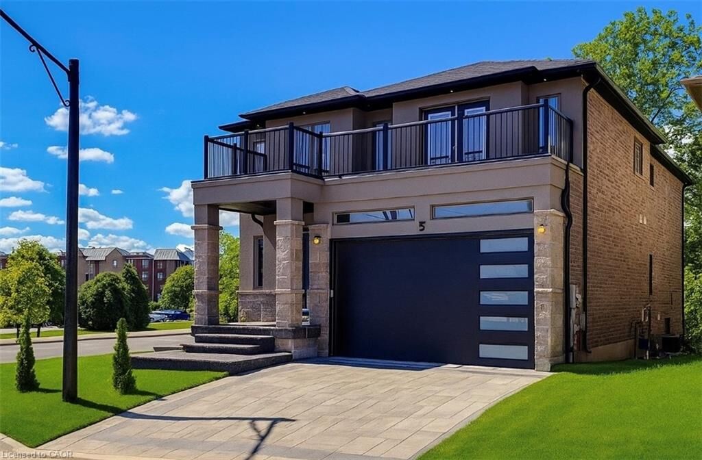 Property Photo:  1261 Mohawk Road W 5  ON L9G 3K9 