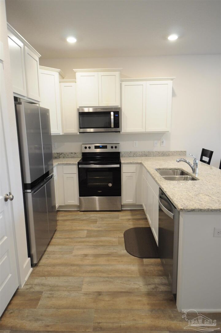 Property Photo:  8908 Brigade Trl  FL 32534 