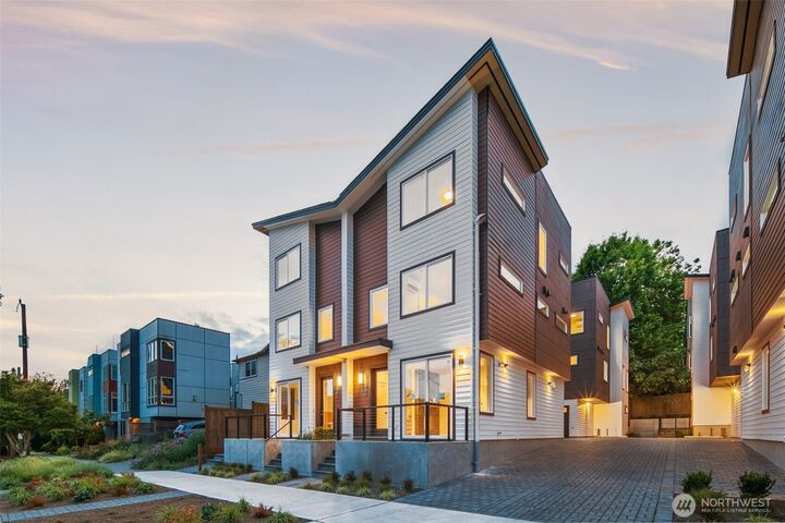 Property Photo:  1746 B NW 62nd Street  WA 98107 