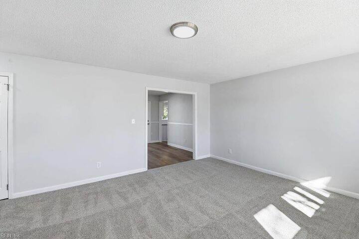 Property Photo: 18 Fort Worth St VA 23669