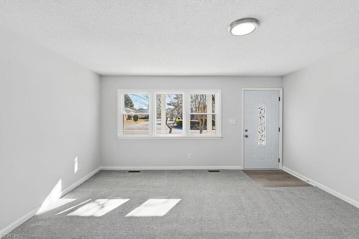 Property Photo: 18 Fort Worth St VA 23669