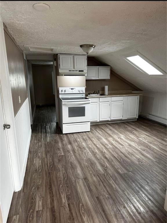 Property Photo:  8 Andem Street  RI 02908 