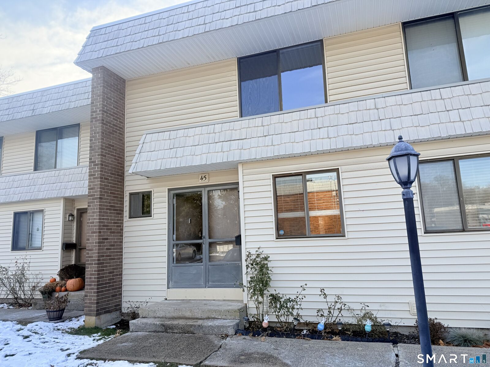 Property Photo:  45 Mountain Laurel Court 45  CT 06416 