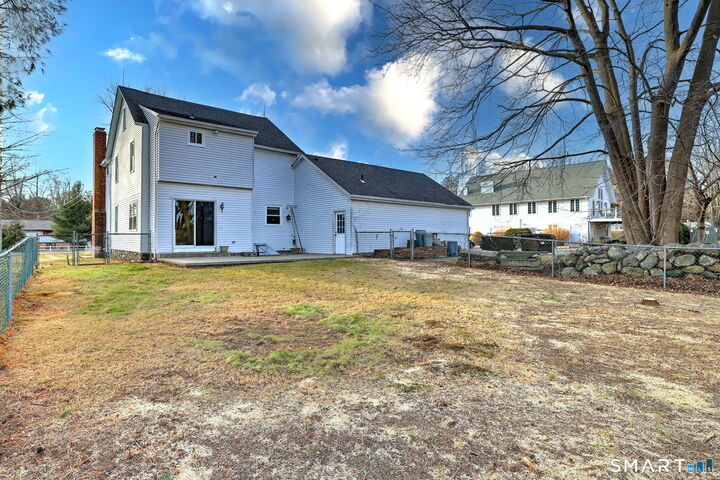 Property Photo:  5160 Madison Avenue  CT 06611 