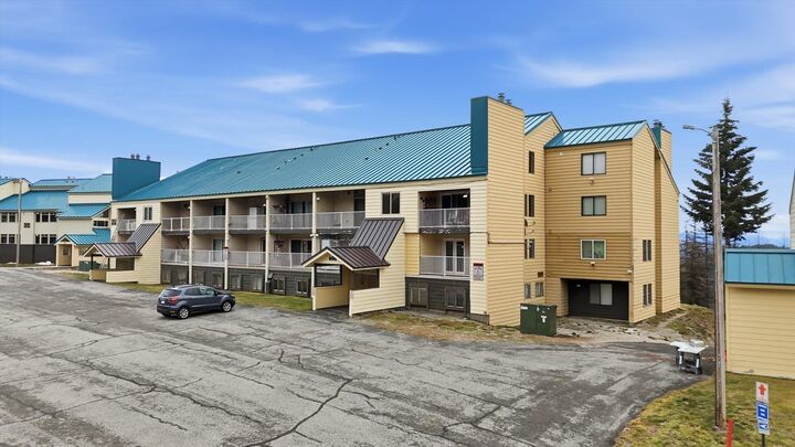 Property Photo:  28600 N Mt Spokane Park Rd Unit #609  WA 99021 