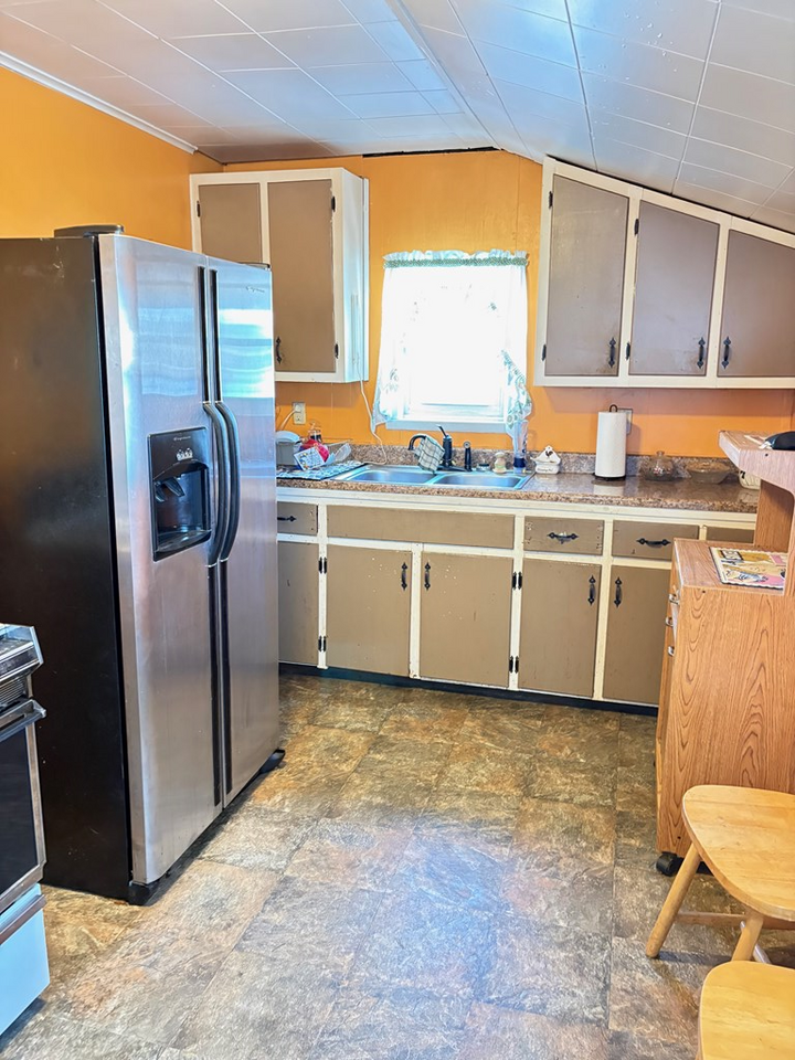 Property Photo:  599 2nd St  OH 45601 