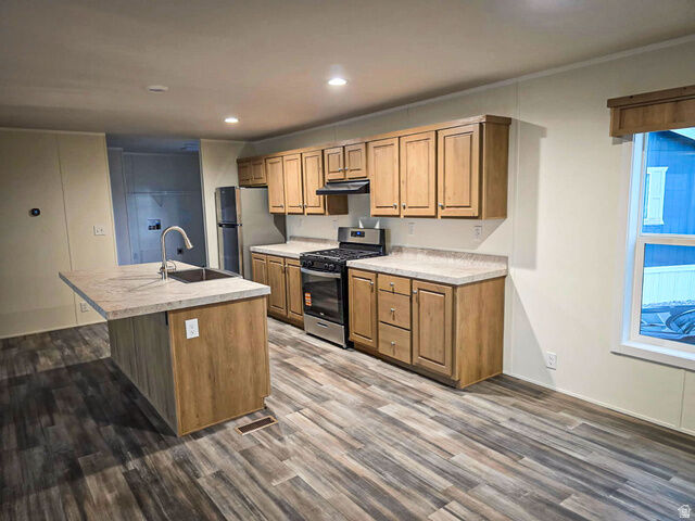 Property Photo:  176 Cushing Way  UT 84041 