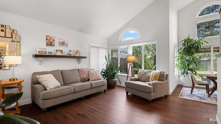 Property Photo: 558 Monaco Circle CA 95425