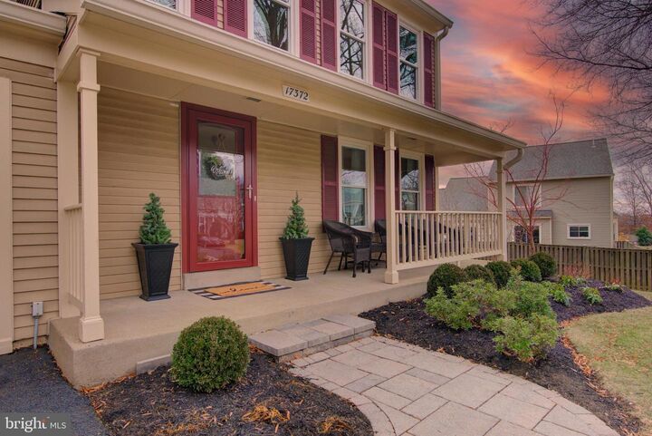 Property Photo: 17372 Hilltop Drive VA 20132