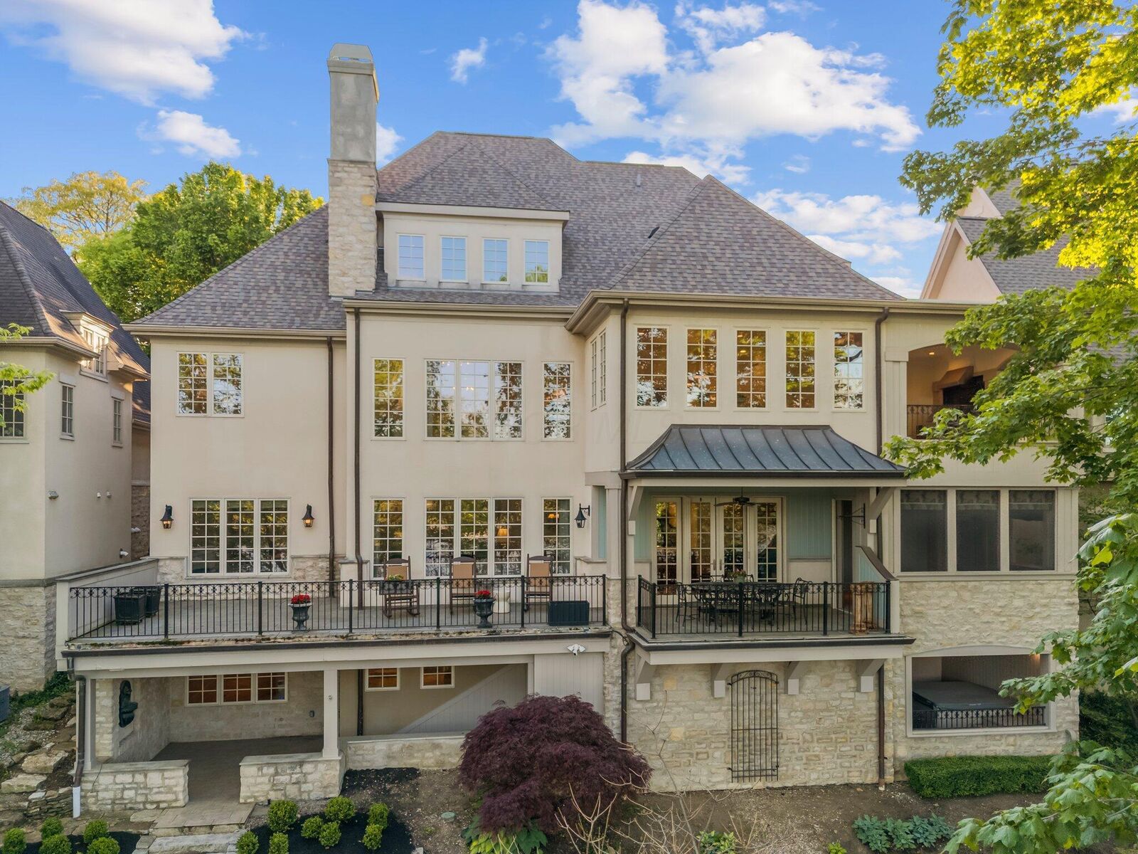 Property Photo:  3450 River Rhone Lane  OH 43221 