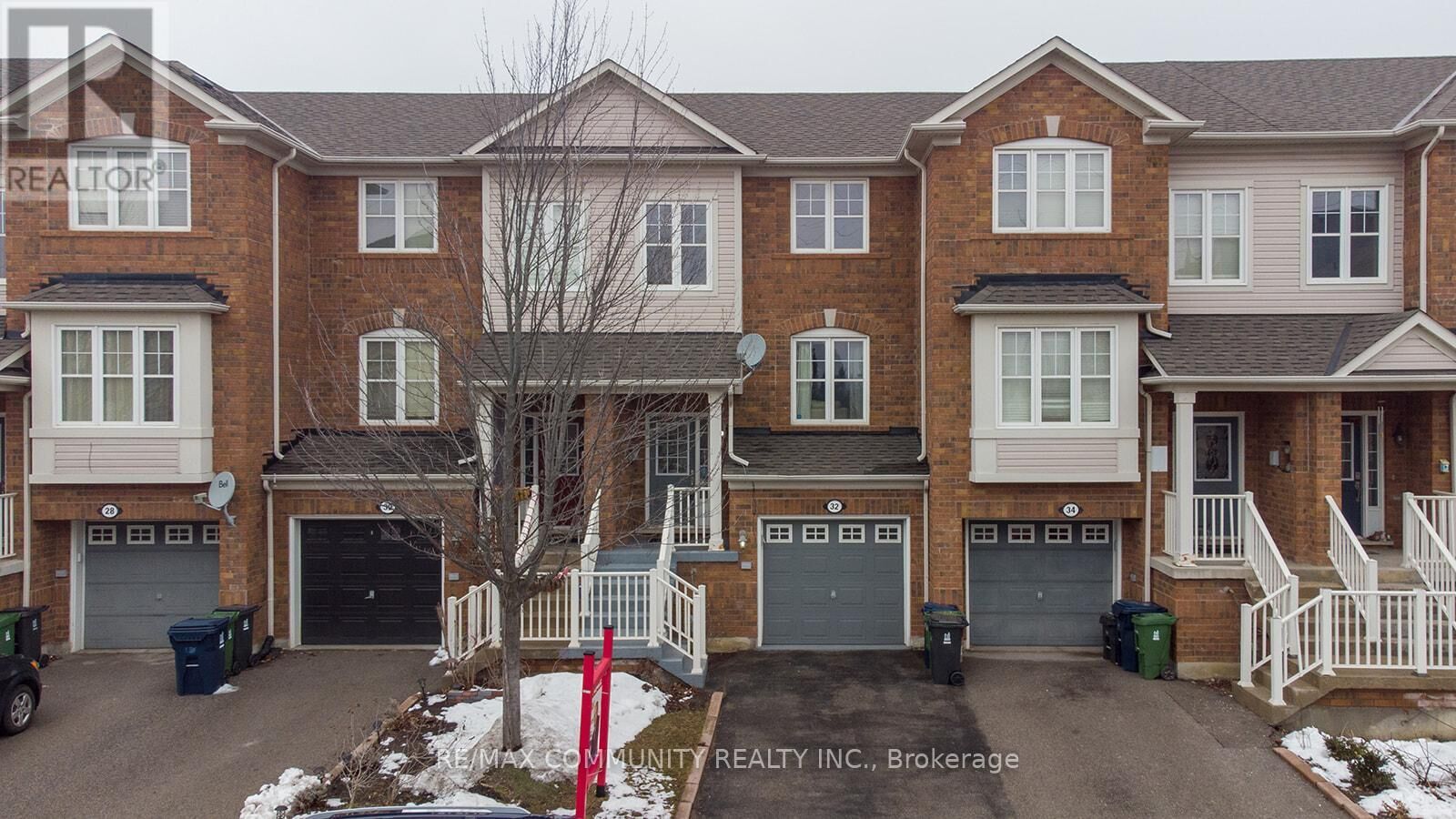 Property Photo:  32 Red Fox Place  ON M1B 0A9 