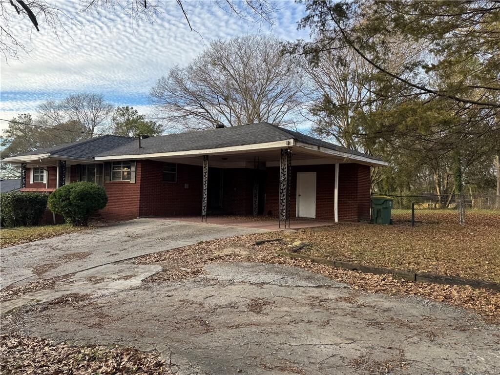 Property Photo:  556 Lamar Drive  GA 30297 