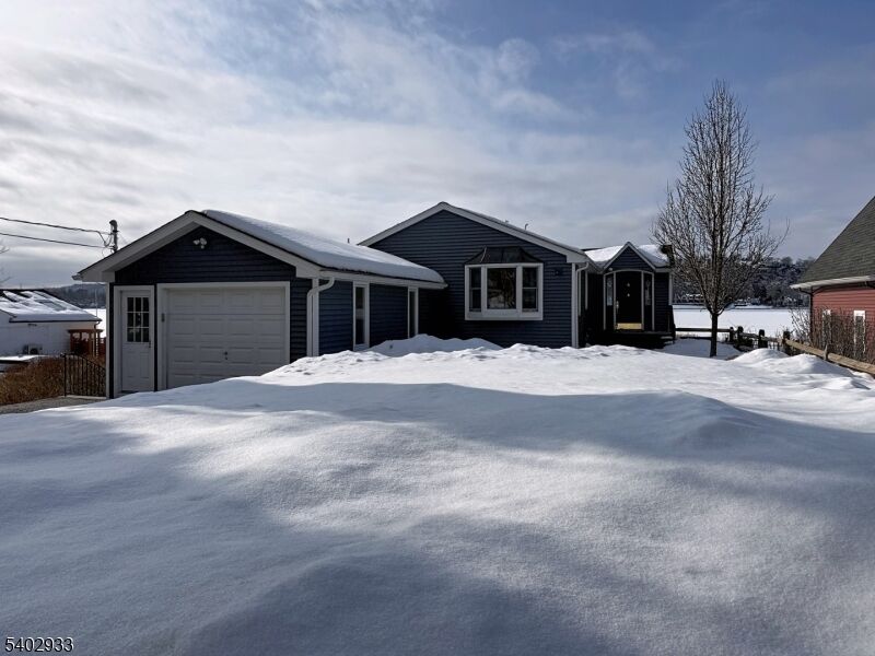 Property Photo: 96 E Shore Trl NJ 07871