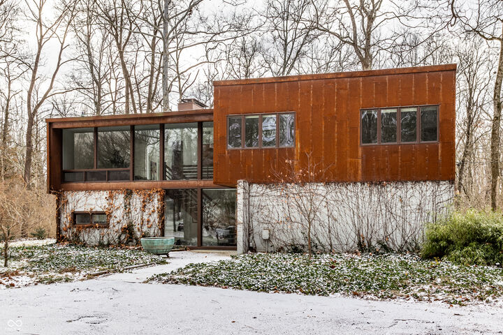 Property Photo:  5 W 79th Street  IN 46260 