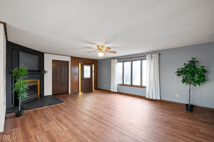 Property Photo: 4731 W 1200 North IN 46148