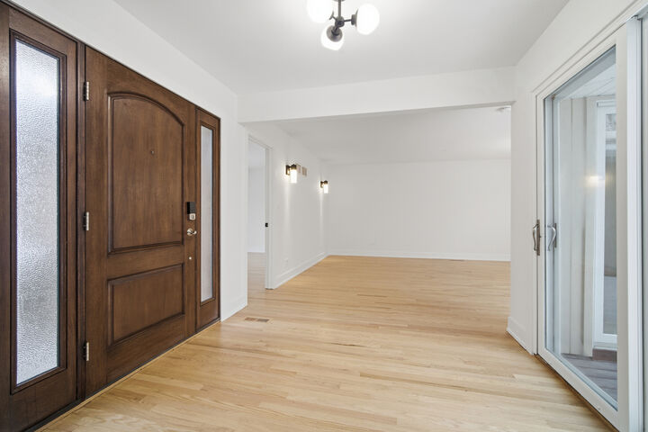 Property Photo: 2372 Salceda Drive IL 60062