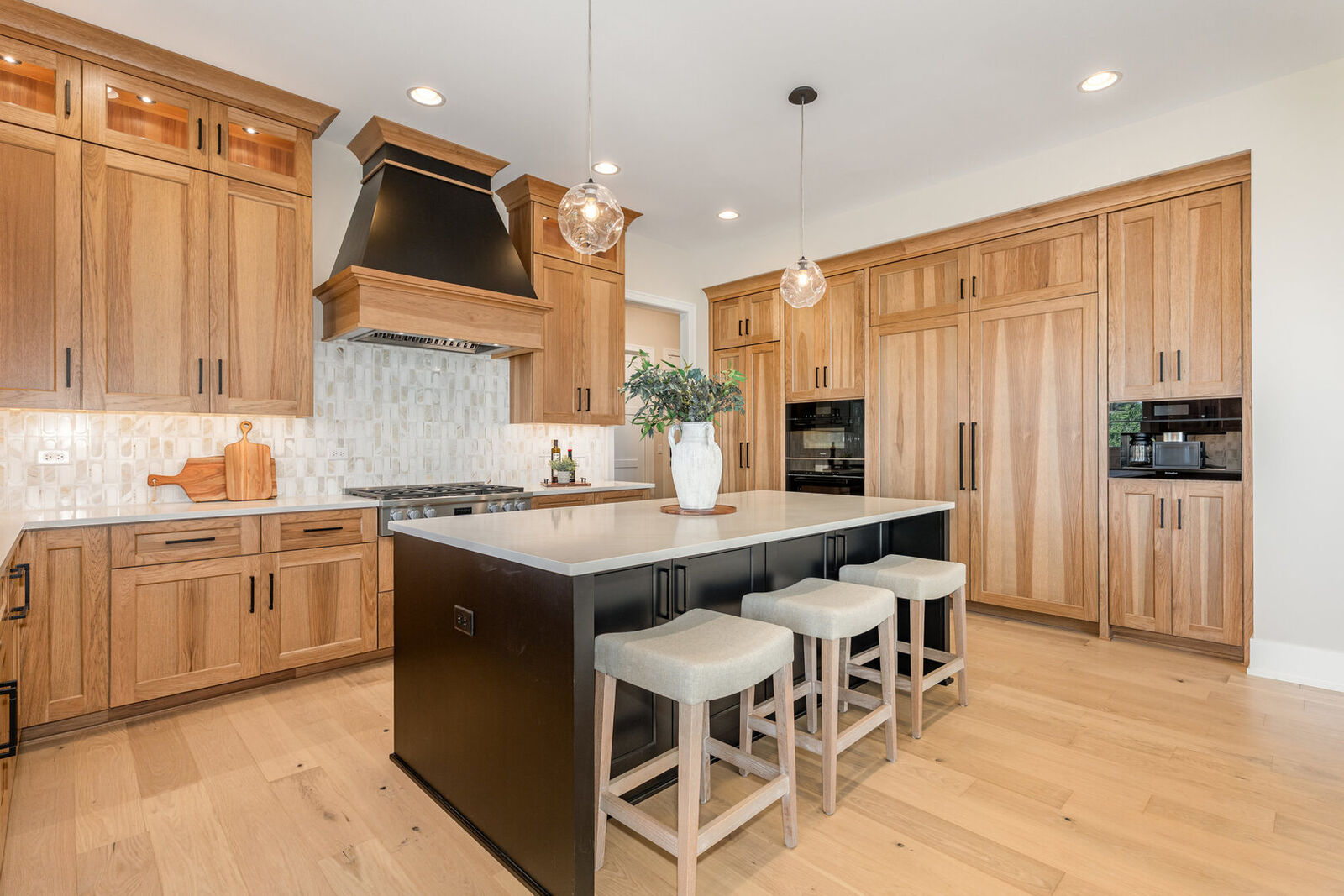 Property Photo:  12021 S Stallion Drive  IL 60585 