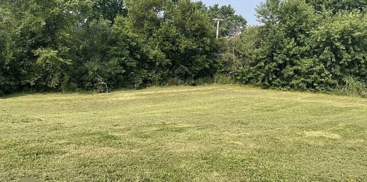 Property Photo: 232 Bluff Court IL 60030