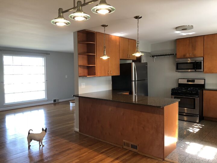 Property Photo:  710 Broadview Avenue  IL 60035 