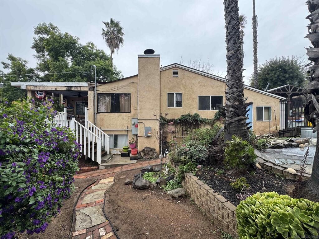Property Photo: 8468 Golden Ridge Rd CA 92040