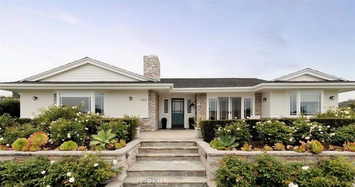 Property Photo:  1120 Dolphin  CA 92625 