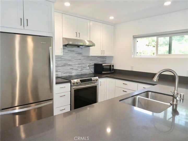 Property Photo:  285 San Joaquin Drive  CA 92651 