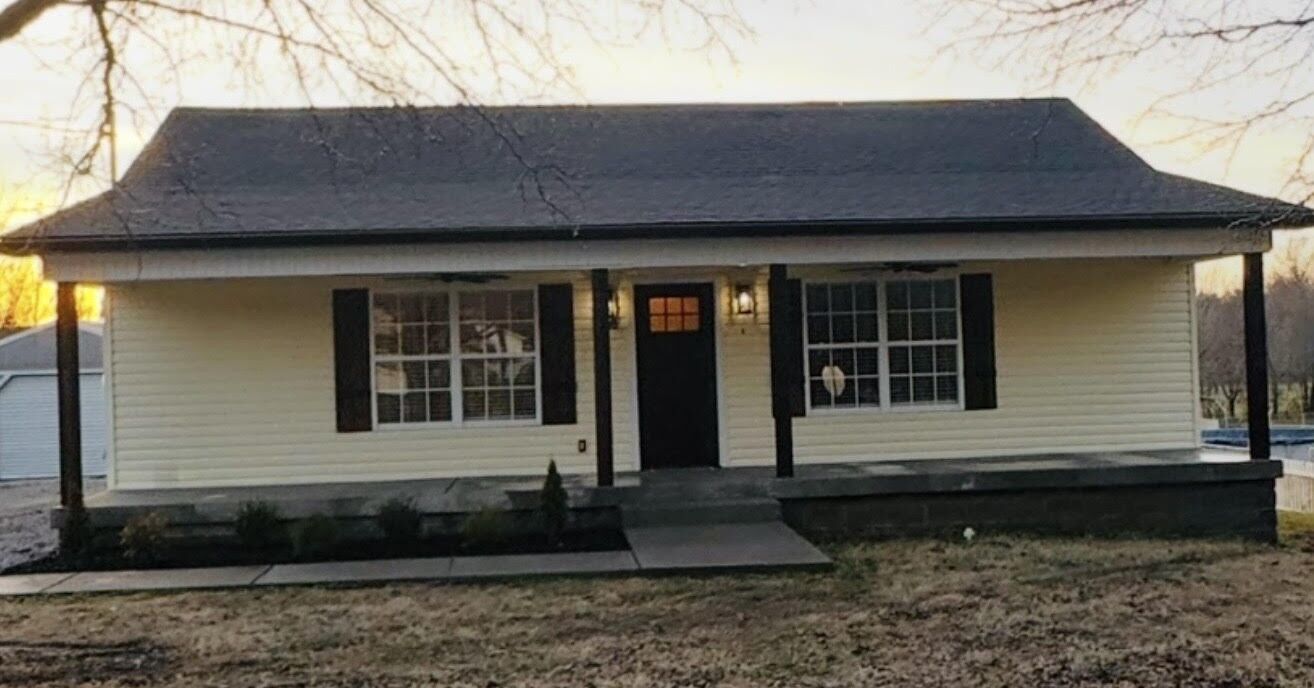 Property Photo:  200 Sunset Blvd  TN 37183 