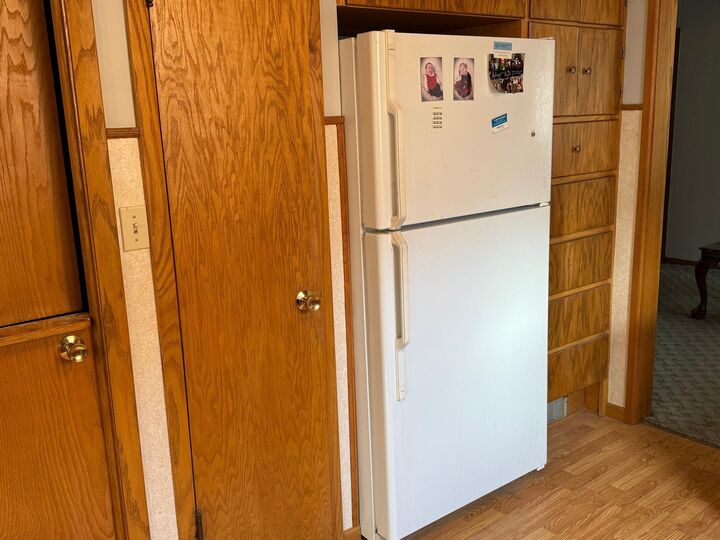 Property Photo:  303 E Lafayette Street  MN 56001 