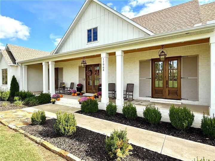 Property Photo:  11964 Long Acres Drive  AR 72713 