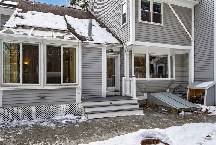 Property Photo: 11 Longley Rd K8 MA 01464