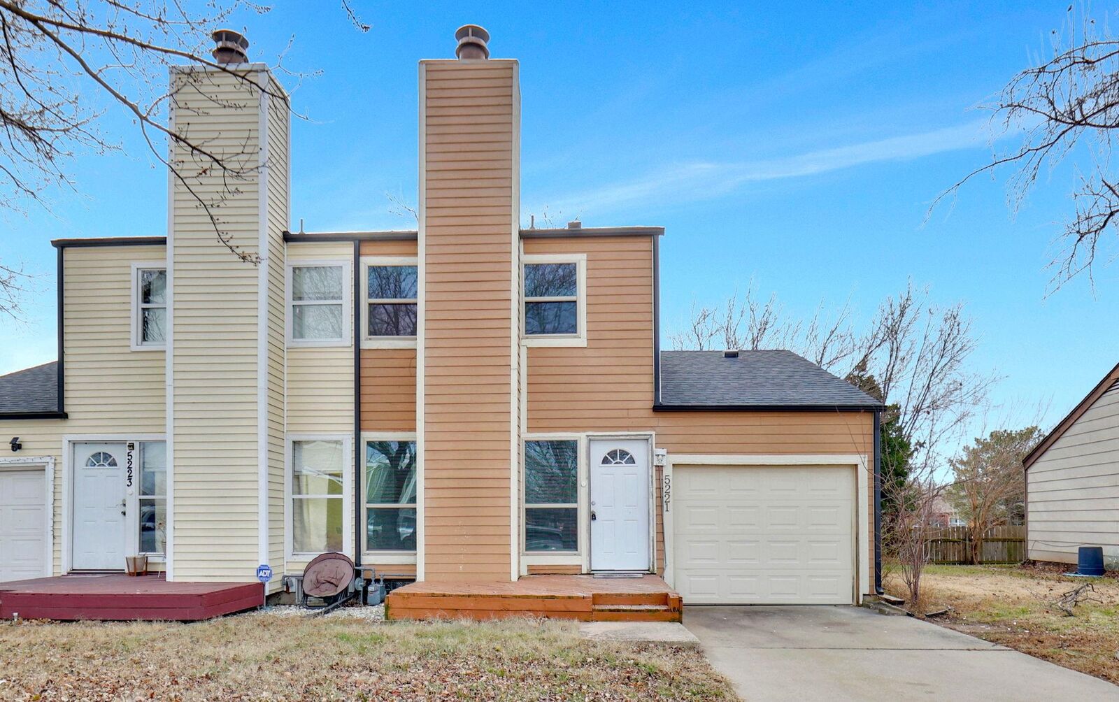 Property Photo:  5221 E 20th St N  KS 67208 