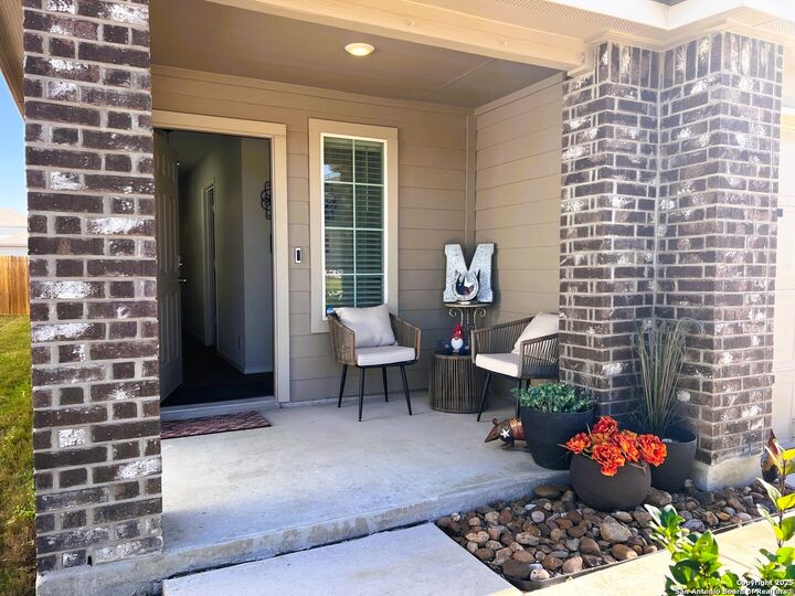 Property Photo:  4414 Lake Ritter  TX 78152 